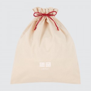 White Uniqlo Gift Bag Reusable Tote | FDRPZ-8167