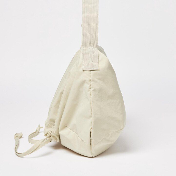 Black Uniqlo Drawstring Bag | QUPVM-4370