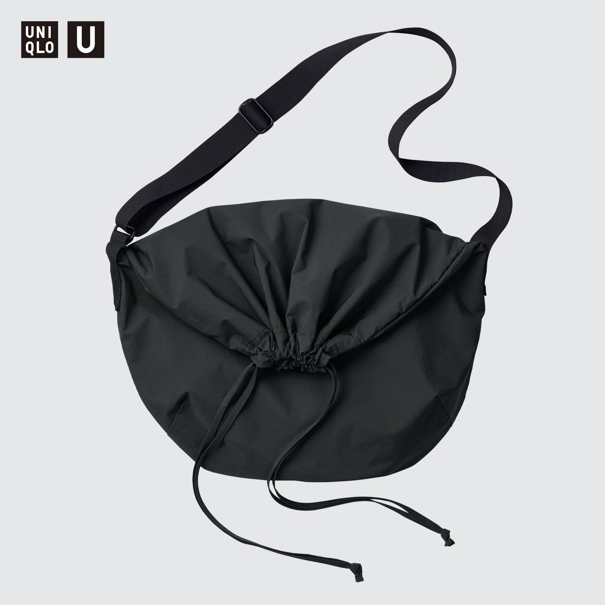 Black Uniqlo Drawstring Bag | QUPVM-4370