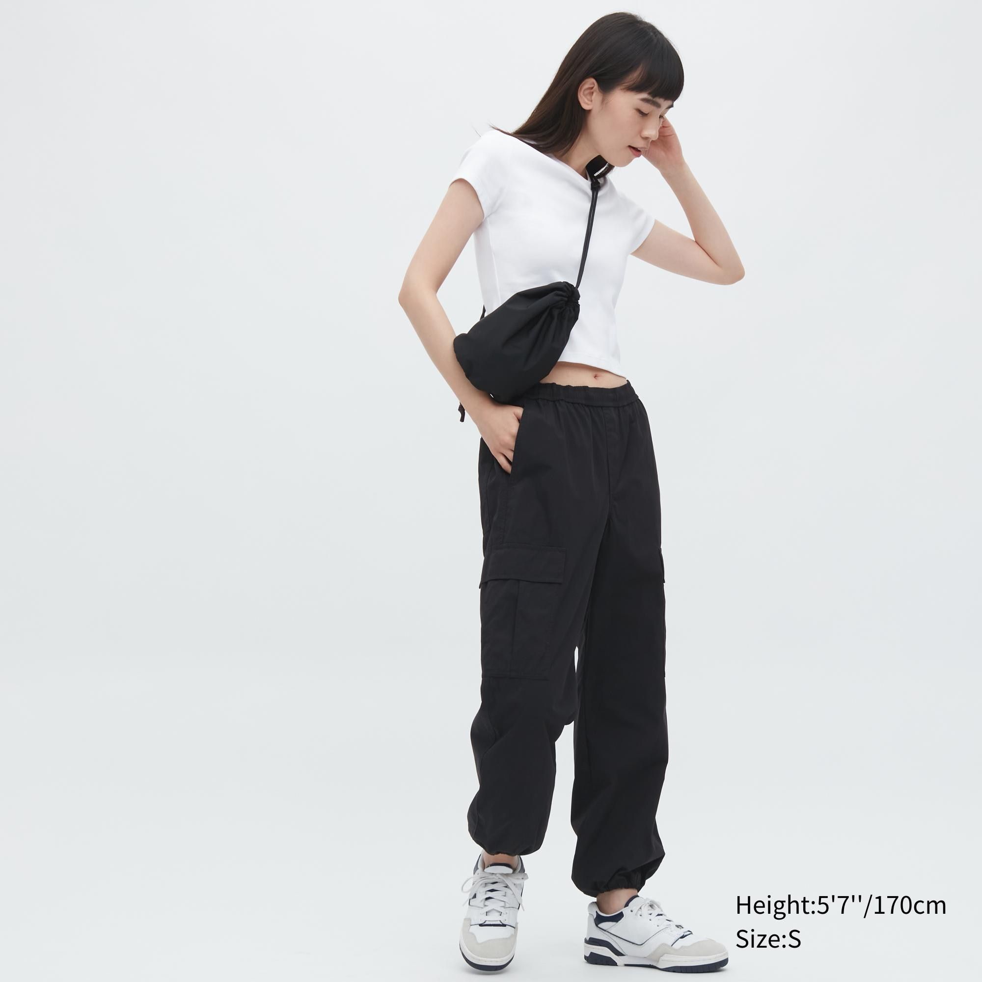Black Uniqlo Easy Wide Fit Cargo Trousers | QCTWK-9251