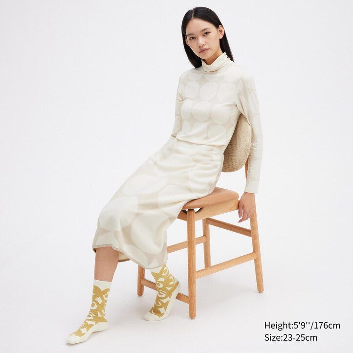 Black Uniqlo Heattech Thermal Socks | SNLWV-0896
