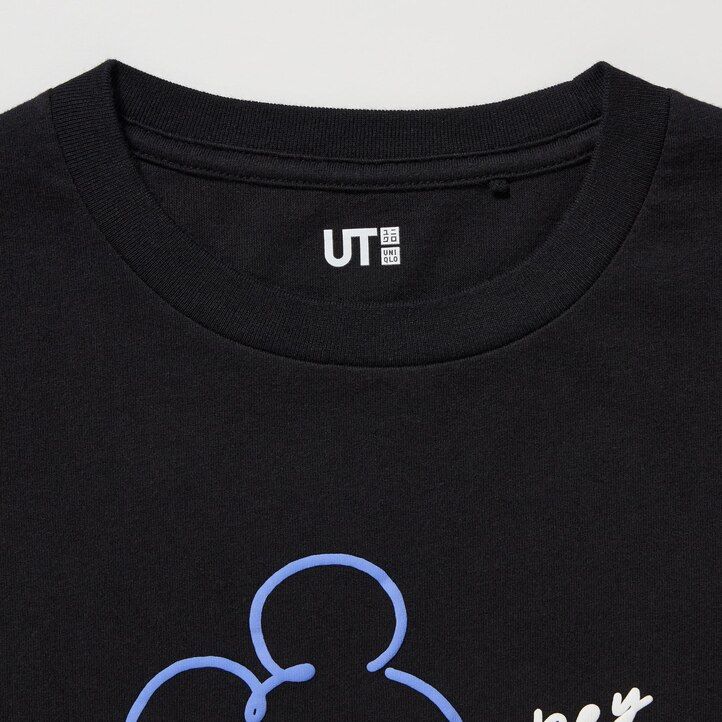 Black Uniqlo Mickey Stands Ut Graphic T-Shirt | OUADP-2413