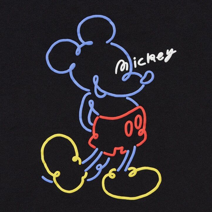 Black Uniqlo Mickey Stands Ut Graphic T-Shirt | OUADP-2413