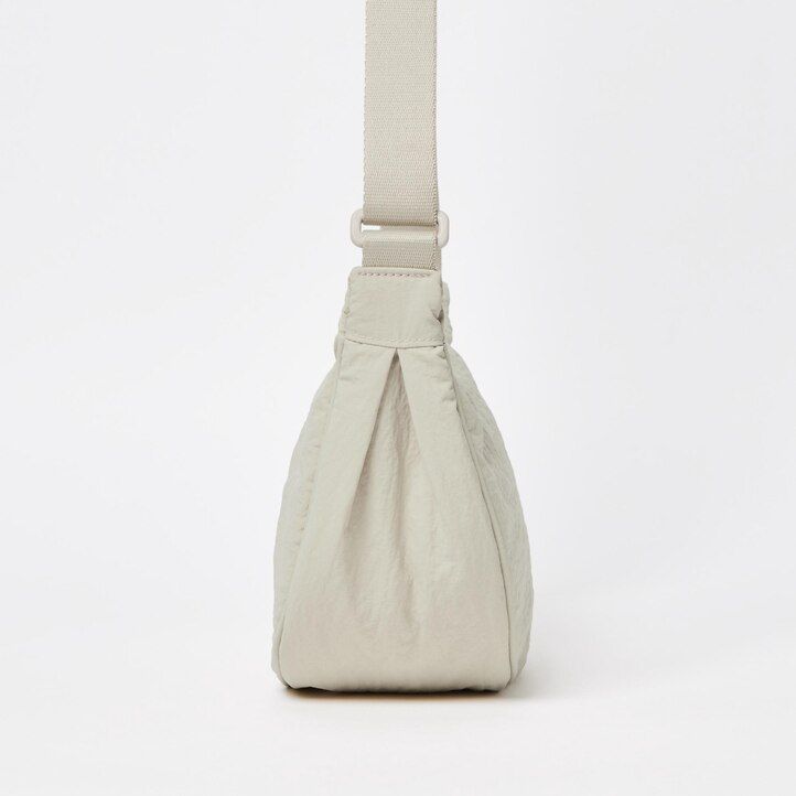 Black Uniqlo Round Mini Shoulder Bag | BXZAV-4965
