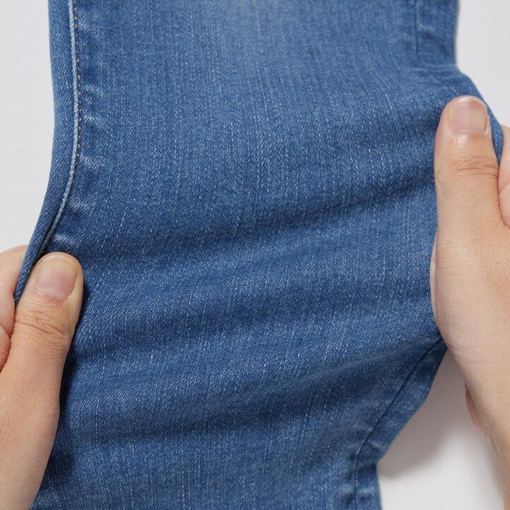 Blue Uniqlo Super Soft Jeans | ACIUT-3247