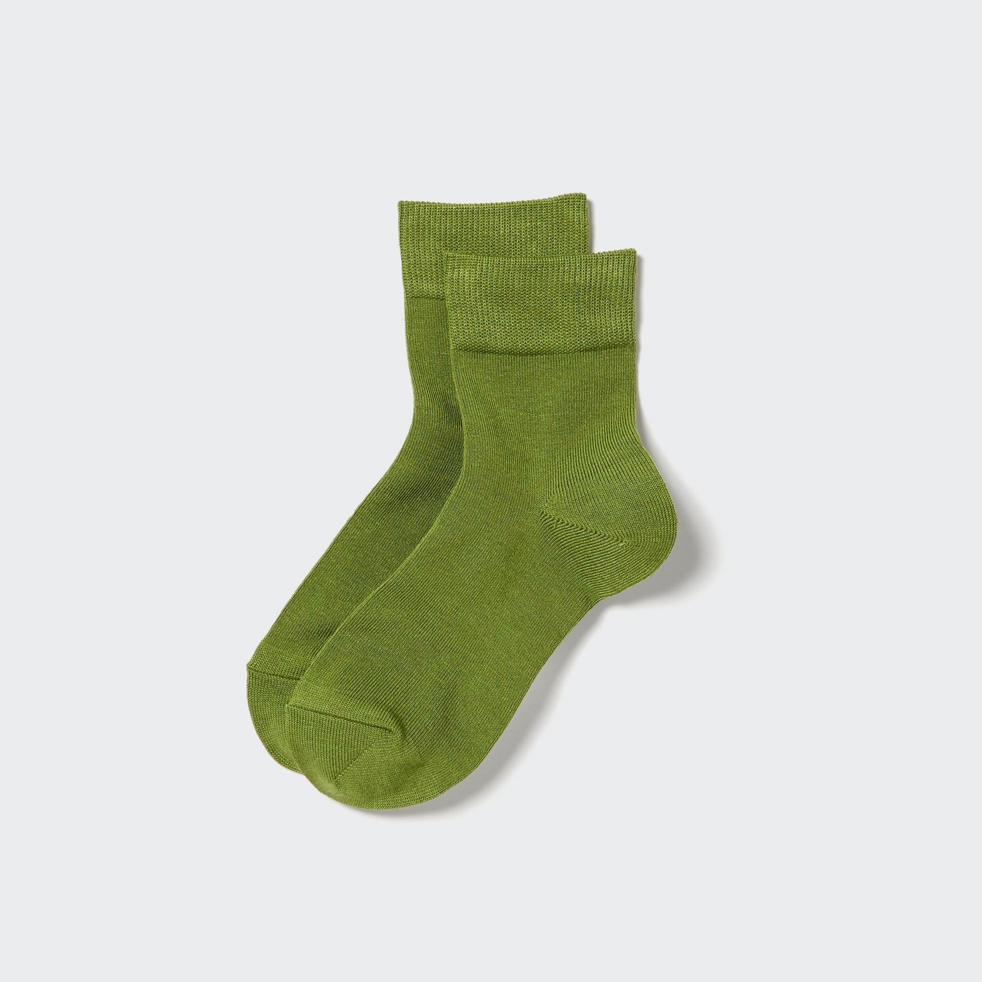 Green Uniqlo Heattech Thermal Socks | QWPEN-0236
