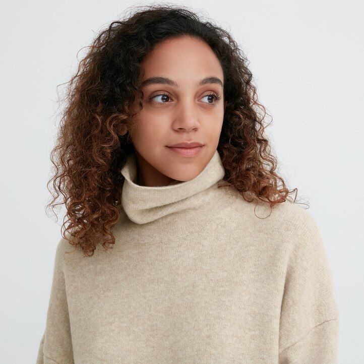 Green Uniqlo Souffle Yarn Turtleneck Long Sleeved Dress | CQHOZ-5937
