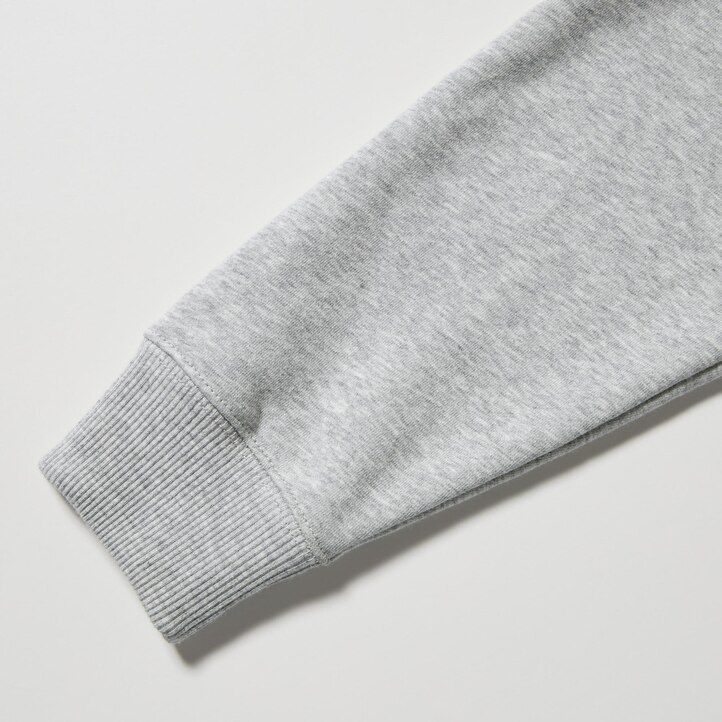 Grey Uniqlo Ultra Stretch Graphic Sweatshirt | MCOYD-9510