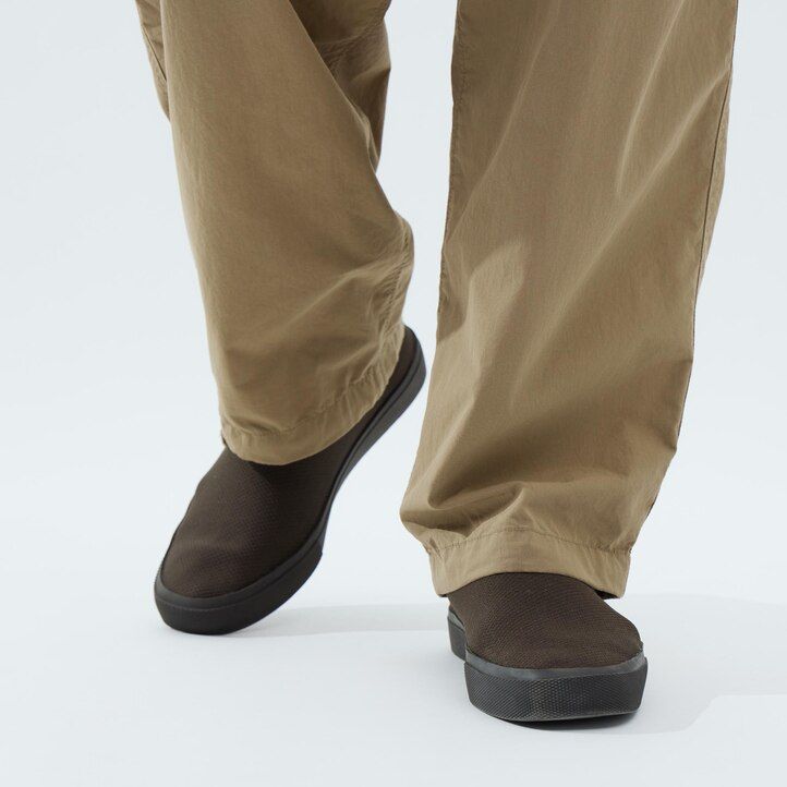 Olive Uniqlo Wide Fit Parachute Cargo Trousers | QVJRC-6978