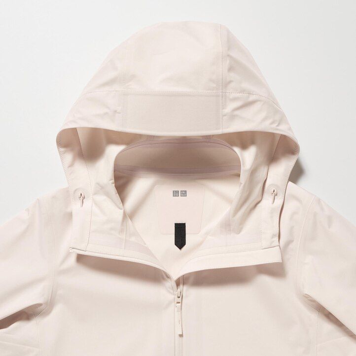 Red Uniqlo Blocktech Parka | THVLY-7816