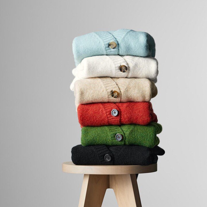 Red Uniqlo Souffle Yarn Short Cardigan | AGZRN-3719