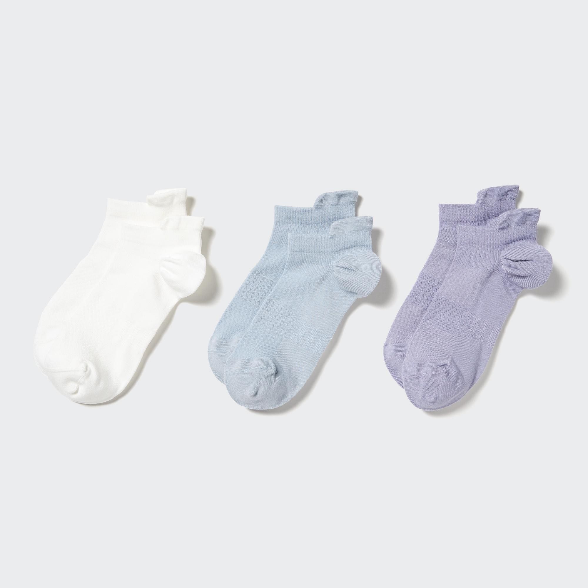 White Uniqlo Ankle Sports Socks Three Pairs | REGJU-5681