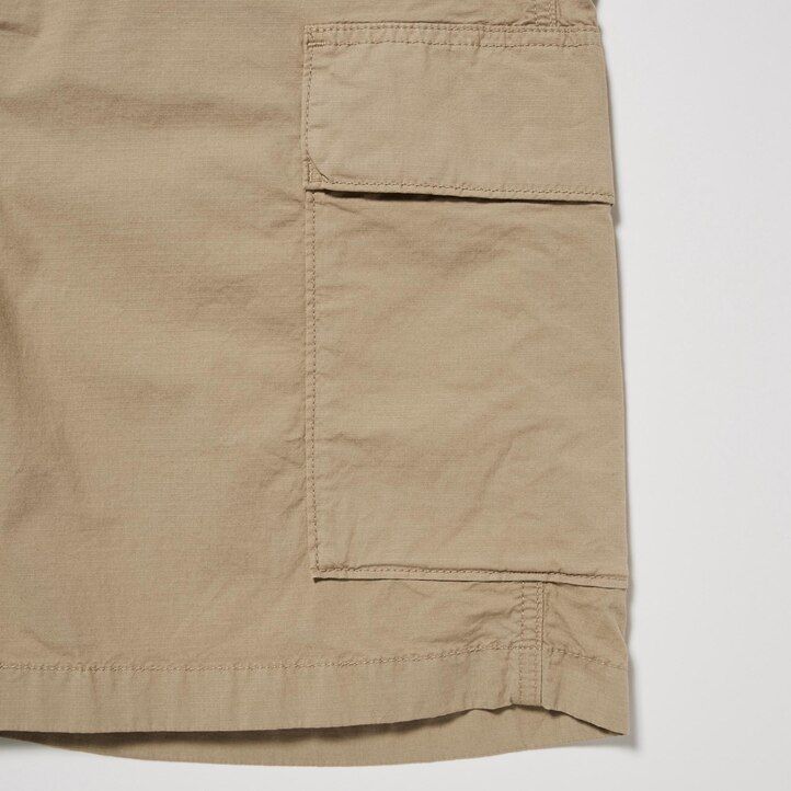 White Uniqlo Cargo Shorts | JYSDX-2814