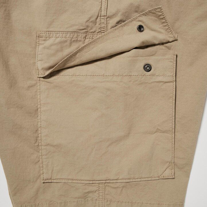White Uniqlo Cargo Shorts | JYSDX-2814