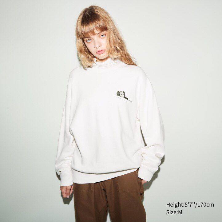White Uniqlo Kaws Ut Graphic Sweatshirt | JXKPW-2470