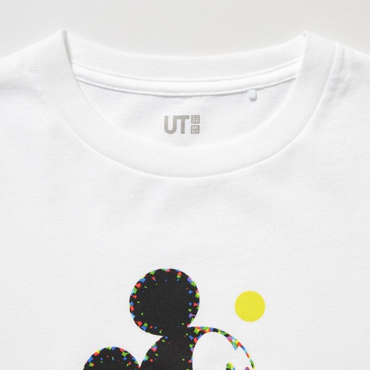 White Uniqlo Mickey Stands Ut Graphic T-Shirt | OFIKL-4872