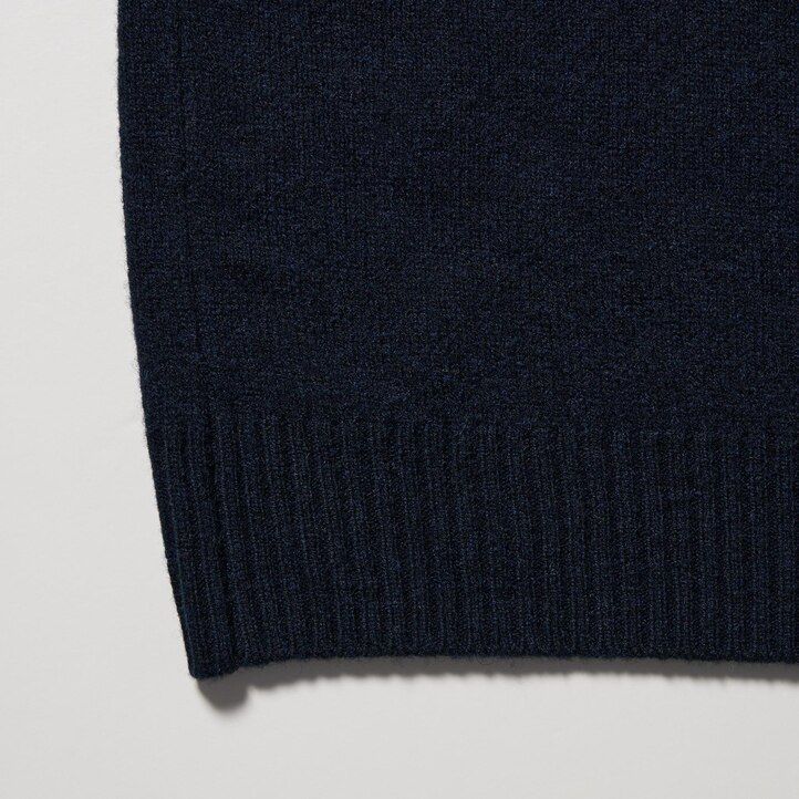 White Uniqlo Premium Lambswool Crew Neck Jumper | WTMUB-9653