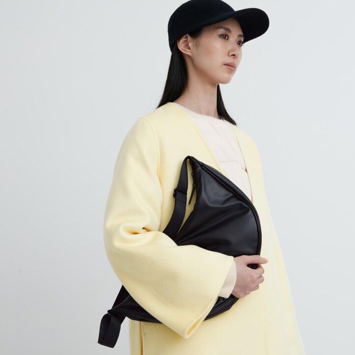 Yellow Uniqlo Round Shoulder Bag | QNDIB-4618